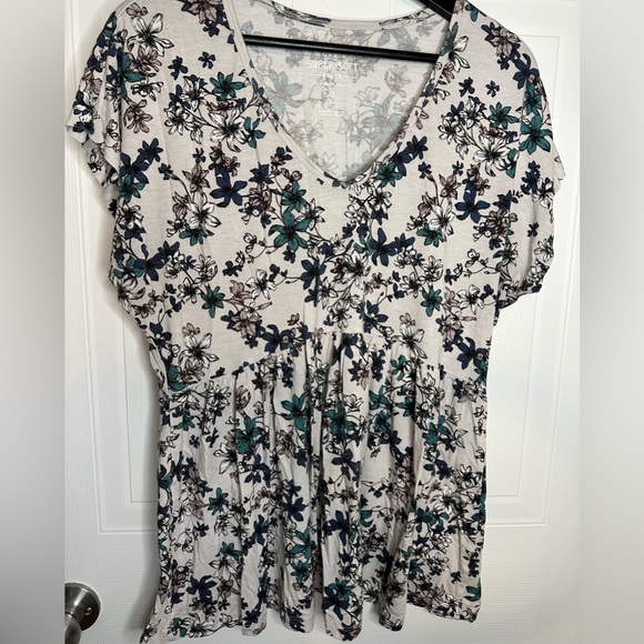 Floral Torrid top - Picture 1 of 3